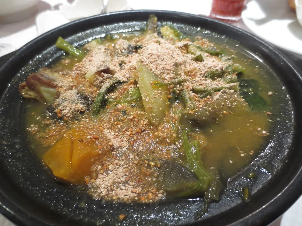 Samlor Kako សម្លកកូរ